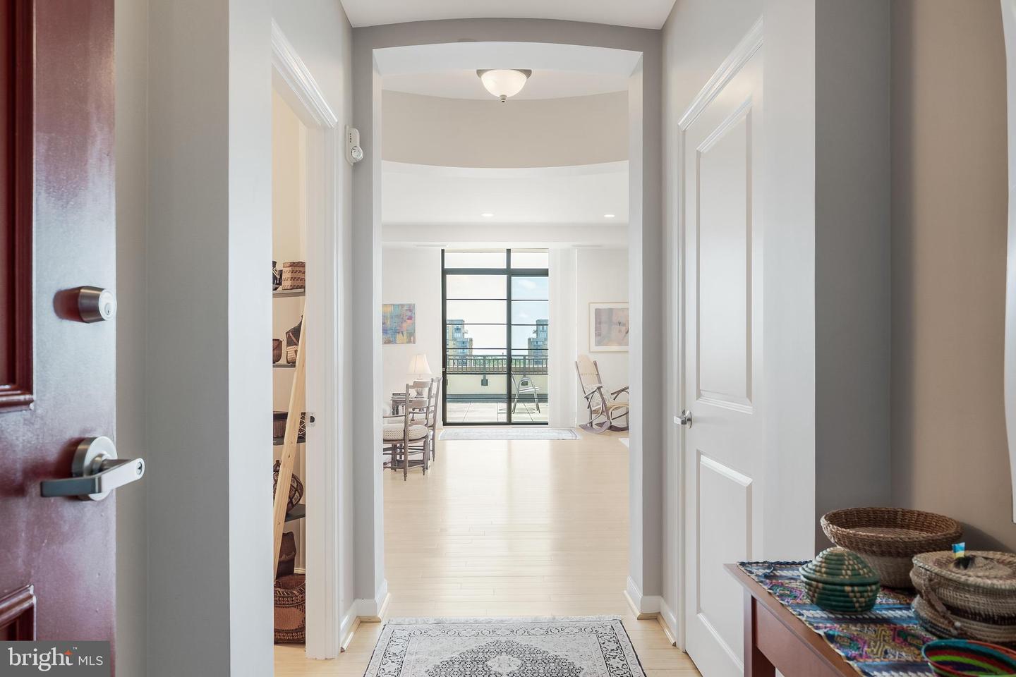 1830 FOUNTAIN DR #1305, RESTON, Virginia 20190, 3 Bedrooms Bedrooms, ,3 BathroomsBathrooms,Residential,For sale,1830 FOUNTAIN DR #1305,VAFX2250666 MLS # VAFX2250666