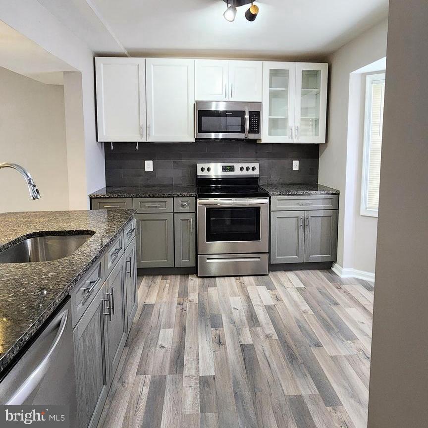 7817 W POINT CT, MANASSAS, Virginia 20109, 3 Bedrooms Bedrooms, ,2 BathroomsBathrooms,Residential,For sale,7817 W POINT CT,VAPW2098016 MLS # VAPW2098016