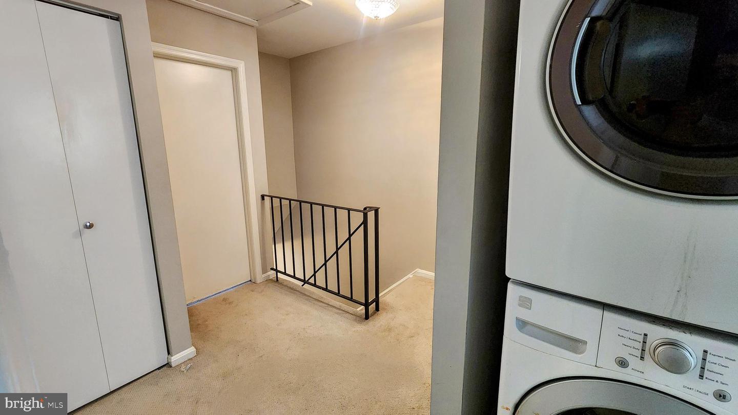 7817 W POINT CT, MANASSAS, Virginia 20109, 3 Bedrooms Bedrooms, ,2 BathroomsBathrooms,Residential,For sale,7817 W POINT CT,VAPW2098016 MLS # VAPW2098016