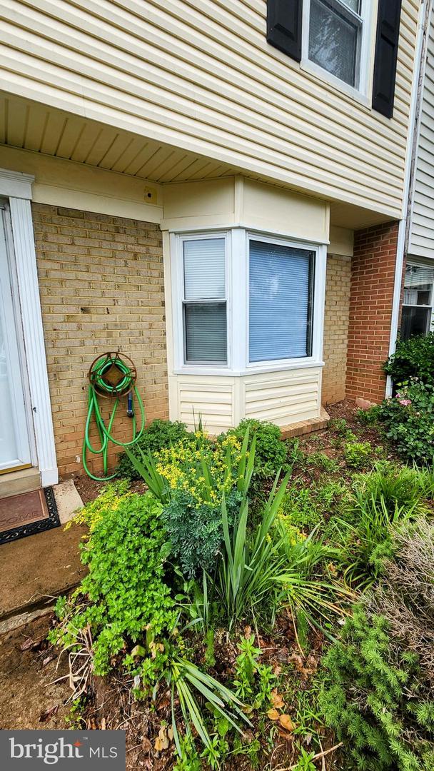 7817 W POINT CT, MANASSAS, Virginia 20109, 3 Bedrooms Bedrooms, ,2 BathroomsBathrooms,Residential,For sale,7817 W POINT CT,VAPW2098016 MLS # VAPW2098016