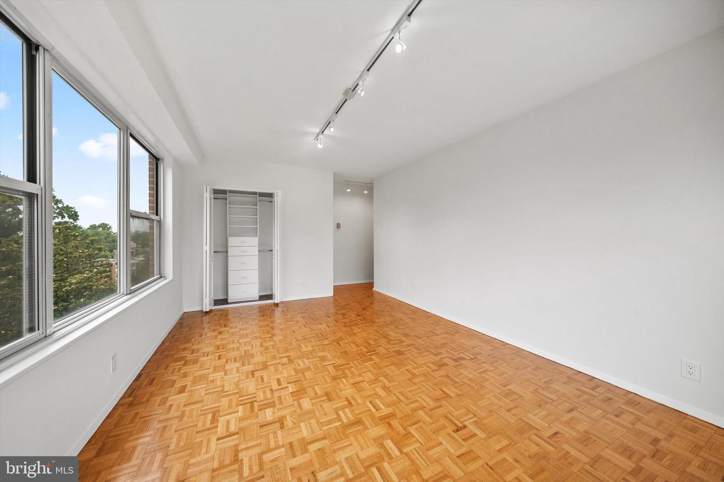 3900 WATSON PL NW #3F-A, WASHINGTON, District Of Columbia 20016, 2 Bedrooms Bedrooms, ,3 BathroomsBathrooms,Residential,For sale,3900 WATSON PL NW #3F-A,DCDC2208240 MLS # DCDC2208240