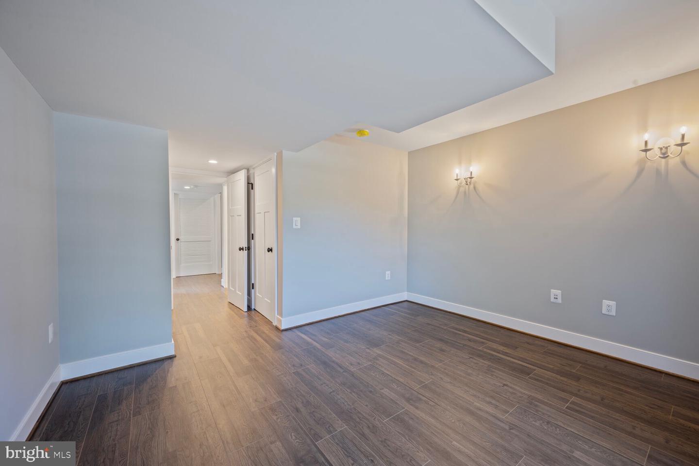 2100 PATRICK HENRY DRIVE, ARLINGTON, Virginia 22205, 5 Bedrooms Bedrooms, ,3 BathroomsBathrooms,Residential,For sale,2100 PATRICK HENRY DRIVE,VAAR2060070 MLS # VAAR2060070