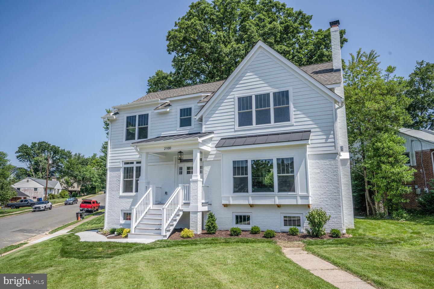 2100 PATRICK HENRY DRIVE, ARLINGTON, Virginia 22205, 5 Bedrooms Bedrooms, ,3 BathroomsBathrooms,Residential,For sale,2100 PATRICK HENRY DRIVE,VAAR2060070 MLS # VAAR2060070