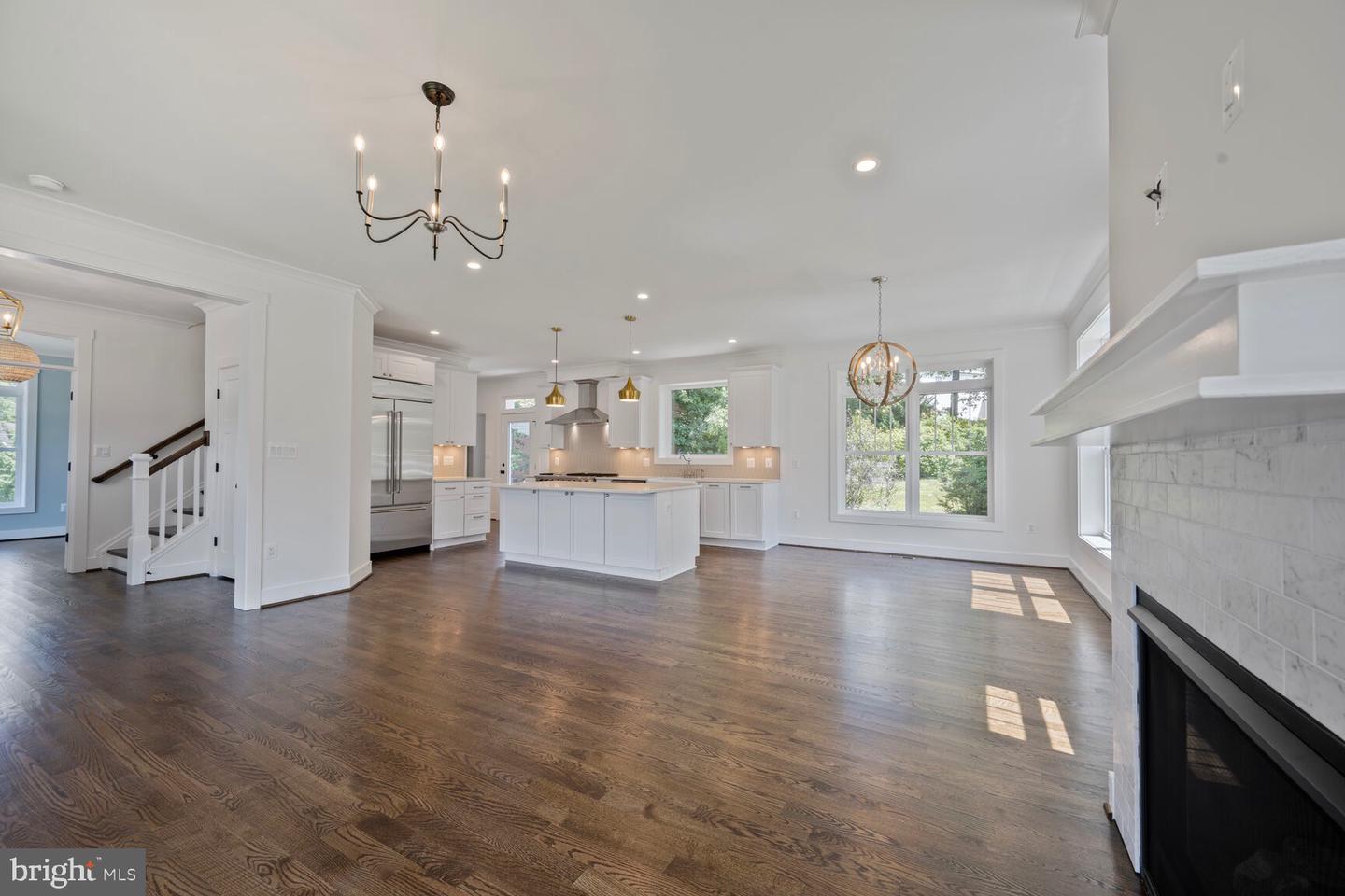 2100 PATRICK HENRY DRIVE, ARLINGTON, Virginia 22205, 5 Bedrooms Bedrooms, ,3 BathroomsBathrooms,Residential,For sale,2100 PATRICK HENRY DRIVE,VAAR2060070 MLS # VAAR2060070