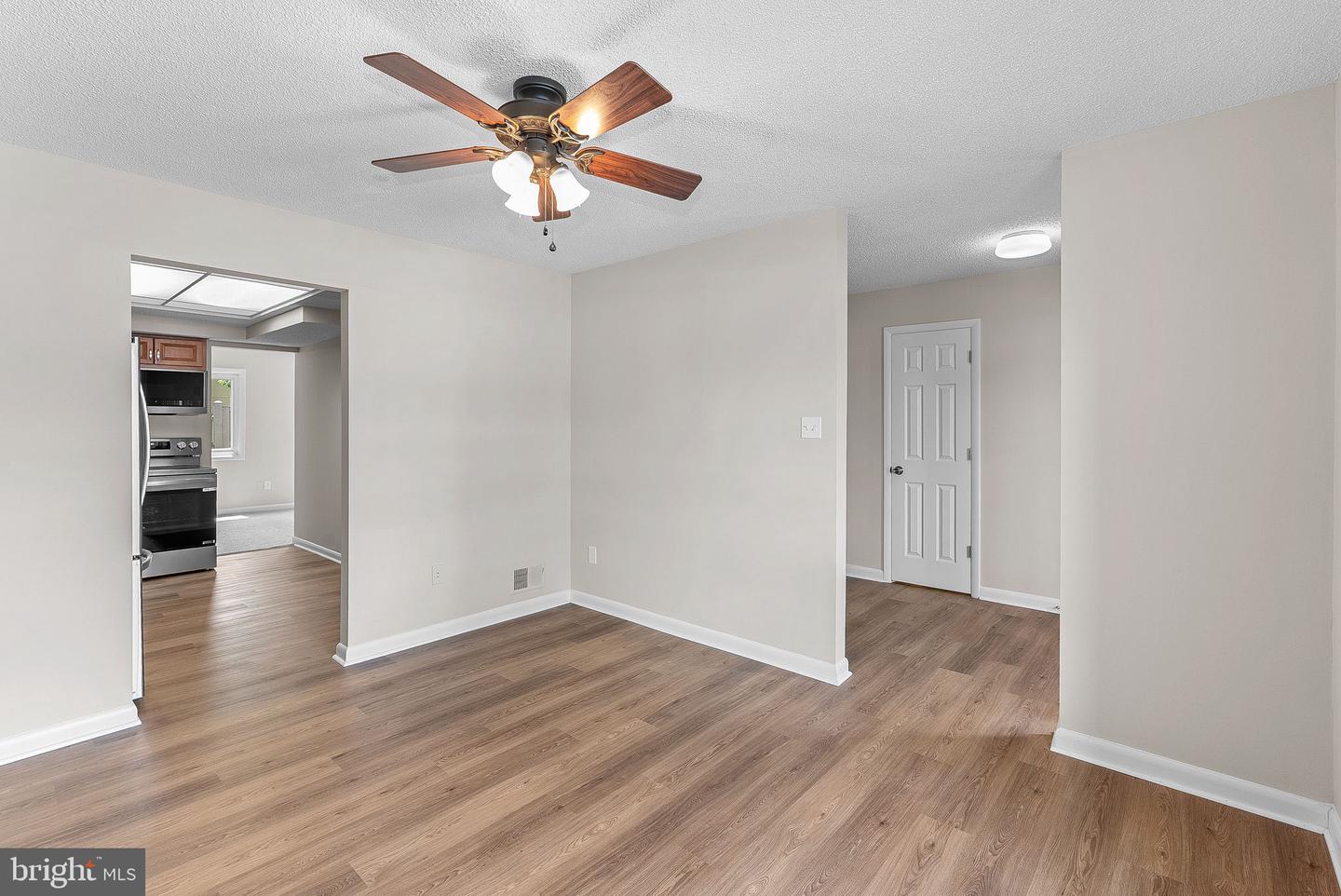 104 DRURY CIR, STERLING, Virginia 20164, 4 Bedrooms Bedrooms, ,2 BathroomsBathrooms,Residential,For sale,104 DRURY CIR,VALO2100974 MLS # VALO2100974