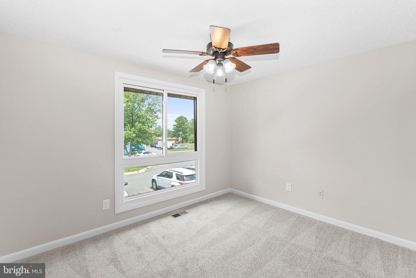 104 DRURY CIR, STERLING, Virginia 20164, 4 Bedrooms Bedrooms, ,2 BathroomsBathrooms,Residential,For sale,104 DRURY CIR,VALO2100974 MLS # VALO2100974