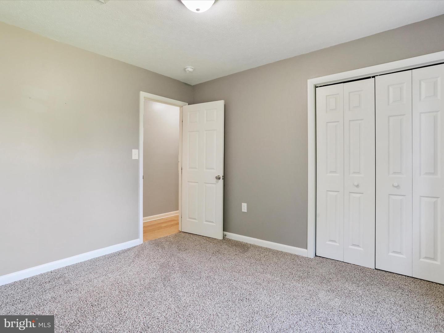 184 MASSANUTTEN DR, EDINBURG, Virginia 22824, 3 Bedrooms Bedrooms, ,2 BathroomsBathrooms,Residential,For sale,184 MASSANUTTEN DR,VASH2011890 MLS # VASH2011890