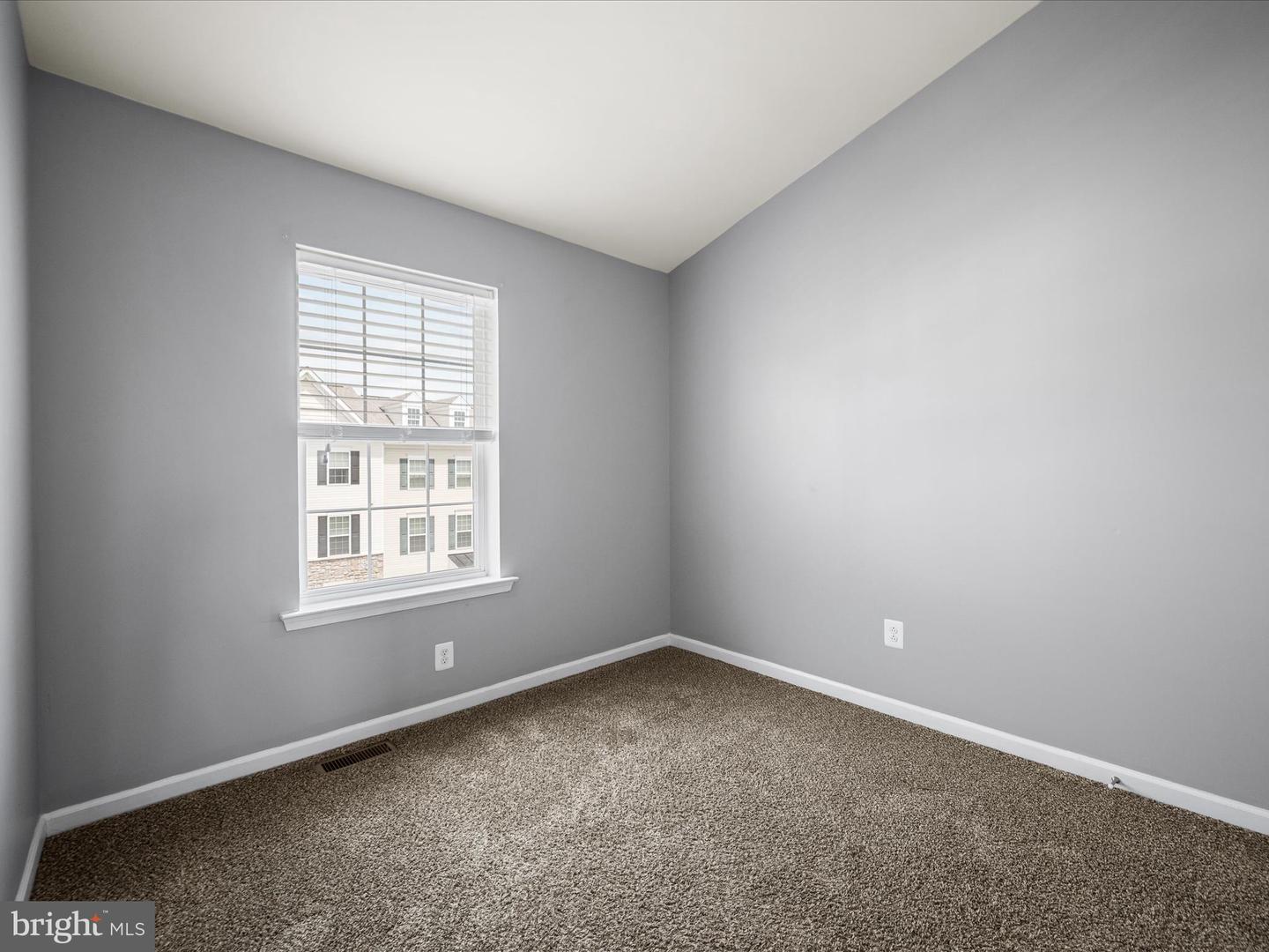 247 SCHRAMM LOOP, STEPHENS CITY, Virginia 22655, 3 Bedrooms Bedrooms, ,2 BathroomsBathrooms,Residential,For sale,247 SCHRAMM LOOP,VAFV2035254 MLS # VAFV2035254
