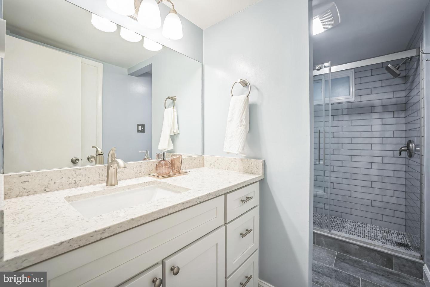 2007 COOL SPRING DR, ALEXANDRIA, Virginia 22308, 4 Bedrooms Bedrooms, ,2 BathroomsBathrooms,Residential,For sale,2007 COOL SPRING DR,VAFX2253332 MLS # VAFX2253332