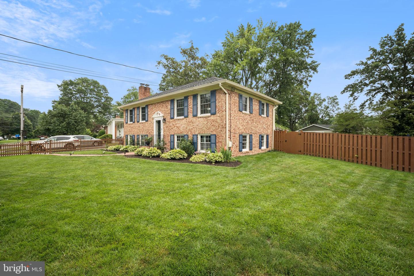 2007 COOL SPRING DR, ALEXANDRIA, Virginia 22308, 4 Bedrooms Bedrooms, ,2 BathroomsBathrooms,Residential,For sale,2007 COOL SPRING DR,VAFX2253332 MLS # VAFX2253332