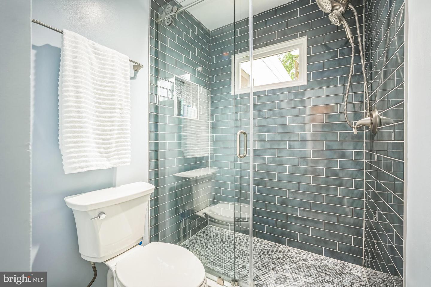 2007 COOL SPRING DR, ALEXANDRIA, Virginia 22308, 4 Bedrooms Bedrooms, ,2 BathroomsBathrooms,Residential,For sale,2007 COOL SPRING DR,VAFX2253332 MLS # VAFX2253332