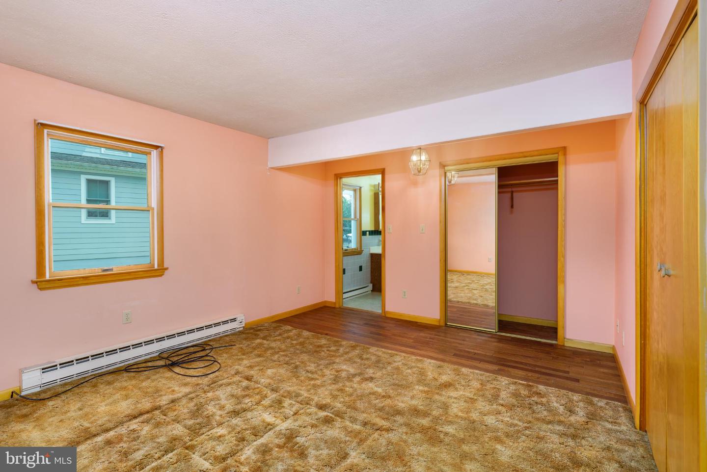 25 BYRD AVE, BERRYVILLE, Virginia 22611, 3 Bedrooms Bedrooms, 11 Rooms Rooms,2 BathroomsBathrooms,Residential,For sale,25 BYRD AVE,VACL2003890 MLS # VACL2003890