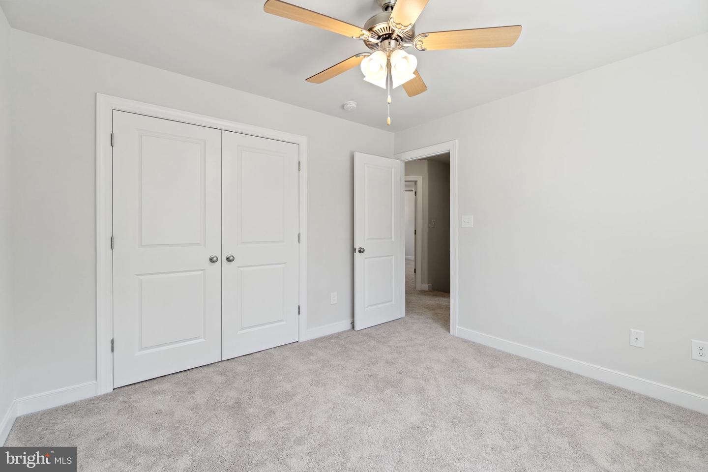 471 LAKE CAROLINE DR, RUTHER GLEN, Virginia 22546, 3 Bedrooms Bedrooms, 7 Rooms Rooms,2 BathroomsBathrooms,Residential,For sale,471 LAKE CAROLINE DR,VACV2008456 MLS # VACV2008456