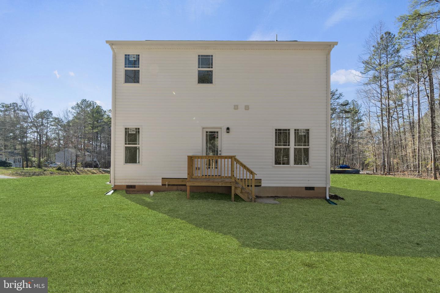 471 LAKE CAROLINE DR, RUTHER GLEN, Virginia 22546, 3 Bedrooms Bedrooms, 7 Rooms Rooms,2 BathroomsBathrooms,Residential,For sale,471 LAKE CAROLINE DR,VACV2008456 MLS # VACV2008456