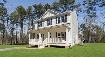 471 LAKE CAROLINE DR, RUTHER GLEN, Virginia 22546, 3 Bedrooms Bedrooms, 7 Rooms Rooms,2 BathroomsBathrooms,Residential,For sale,471 LAKE CAROLINE DR,VACV2008456 MLS # VACV2008456