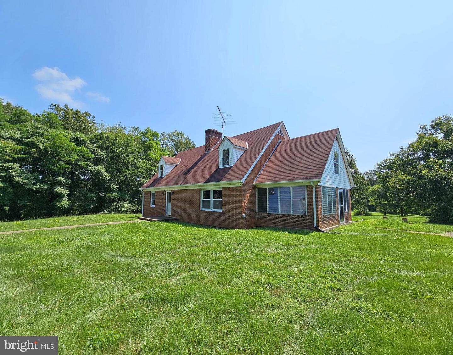 1846 REPTON MILL RD, ARODA, Virginia 22709, 5 Bedrooms Bedrooms, ,2 BathroomsBathrooms,Residential,For sale,1846 REPTON MILL RD,VAMA2002316 MLS # VAMA2002316