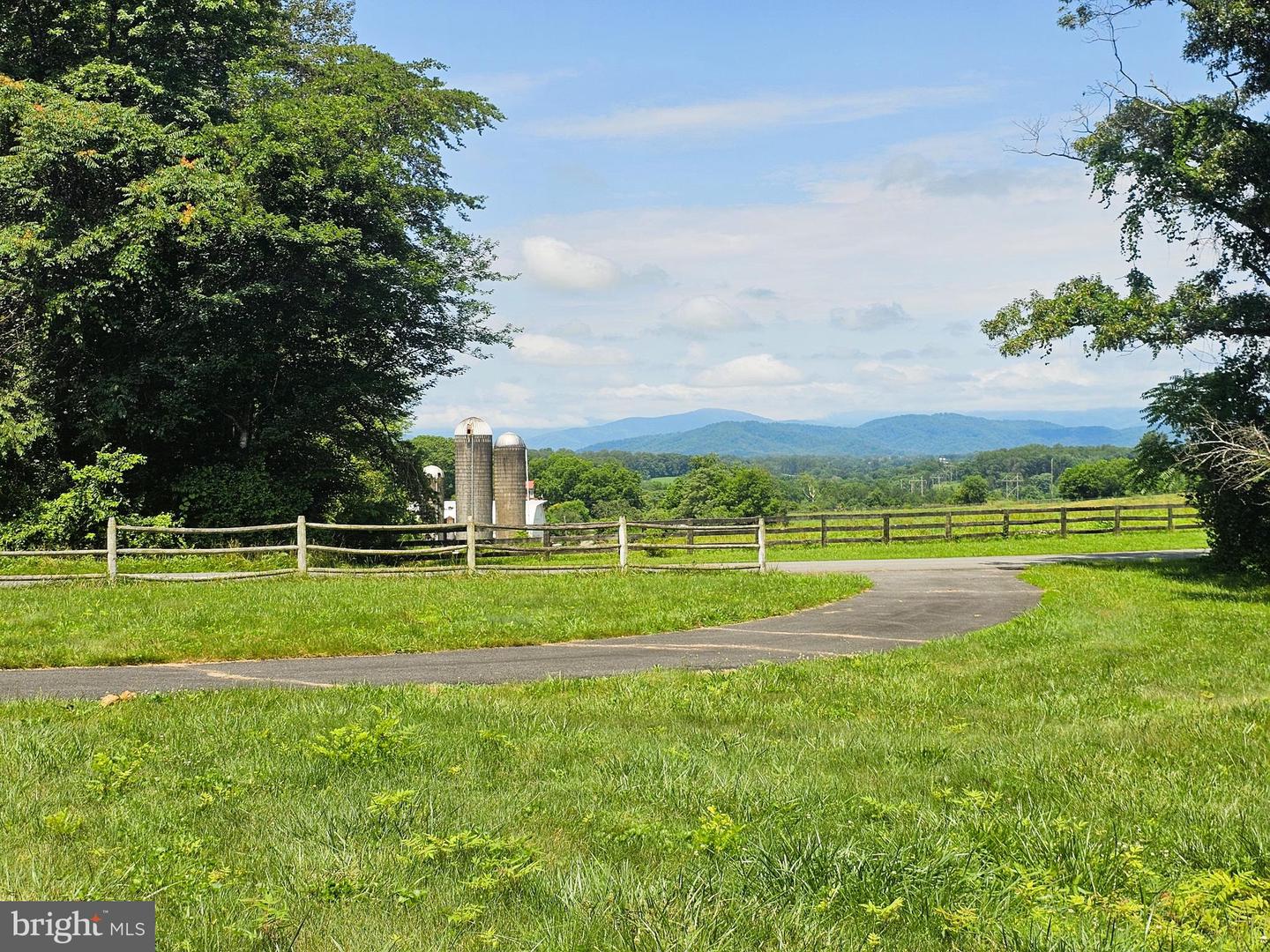 1846 REPTON MILL RD, ARODA, Virginia 22709, 5 Bedrooms Bedrooms, ,2 BathroomsBathrooms,Residential,For sale,1846 REPTON MILL RD,VAMA2002316 MLS # VAMA2002316