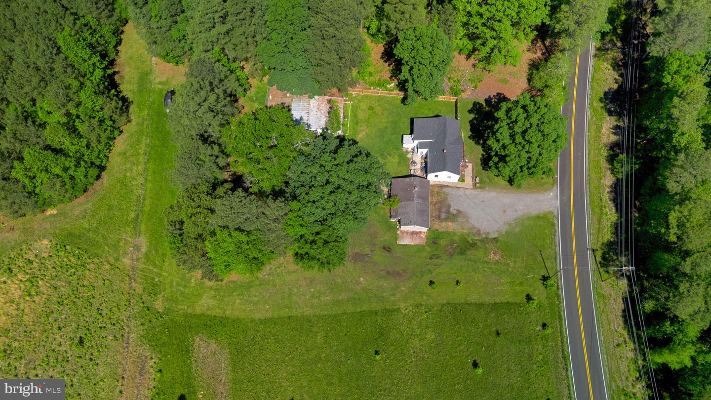 10439 ASHCAKE RD, ASHLAND, Virginia 23005, 4 Bedrooms Bedrooms, ,2 BathroomsBathrooms,Residential,For sale,10439 ASHCAKE RD,VAHA2001026 MLS # VAHA2001026