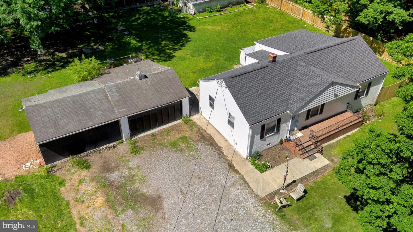 10439 ASHCAKE RD, ASHLAND, Virginia 23005, 4 Bedrooms Bedrooms, ,2 BathroomsBathrooms,Residential,For sale,10439 ASHCAKE RD,VAHA2001026 MLS # VAHA2001026