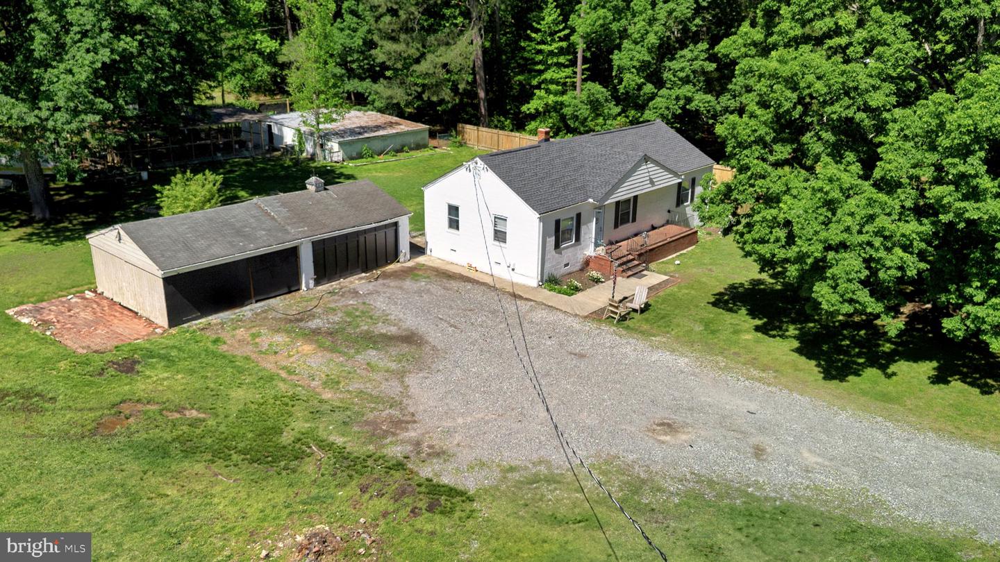 10439 ASHCAKE RD, ASHLAND, Virginia 23005, 4 Bedrooms Bedrooms, ,2 BathroomsBathrooms,Residential,For sale,10439 ASHCAKE RD,VAHA2001026 MLS # VAHA2001026
