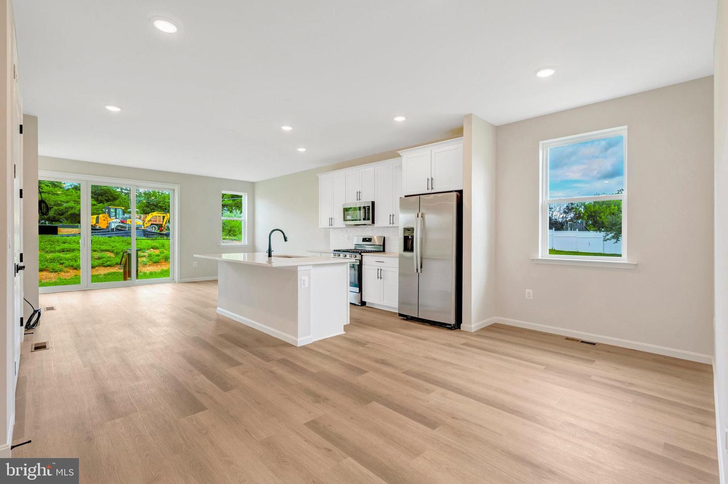 100 MIDSUMMER LN, MIDDLETOWN, Virginia 22645, 3 Bedrooms Bedrooms, ,2 BathroomsBathrooms,Residential,For sale,100 MIDSUMMER LN,VAFV2035268 MLS # VAFV2035268