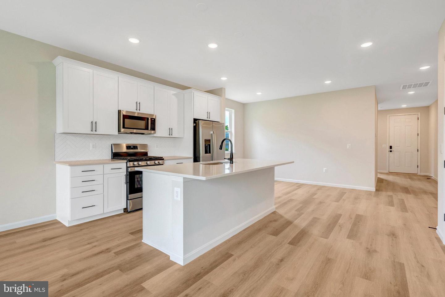 100 MIDSUMMER LN, MIDDLETOWN, Virginia 22645, 3 Bedrooms Bedrooms, ,2 BathroomsBathrooms,Residential,For sale,100 MIDSUMMER LN,VAFV2035268 MLS # VAFV2035268