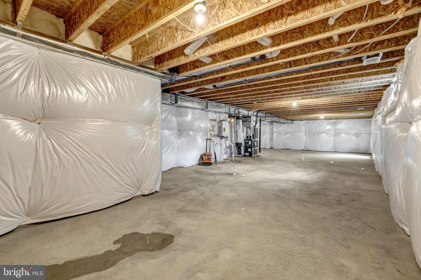 100 MIDSUMMER LN, MIDDLETOWN, Virginia 22645, 3 Bedrooms Bedrooms, ,2 BathroomsBathrooms,Residential,For sale,100 MIDSUMMER LN,VAFV2035268 MLS # VAFV2035268