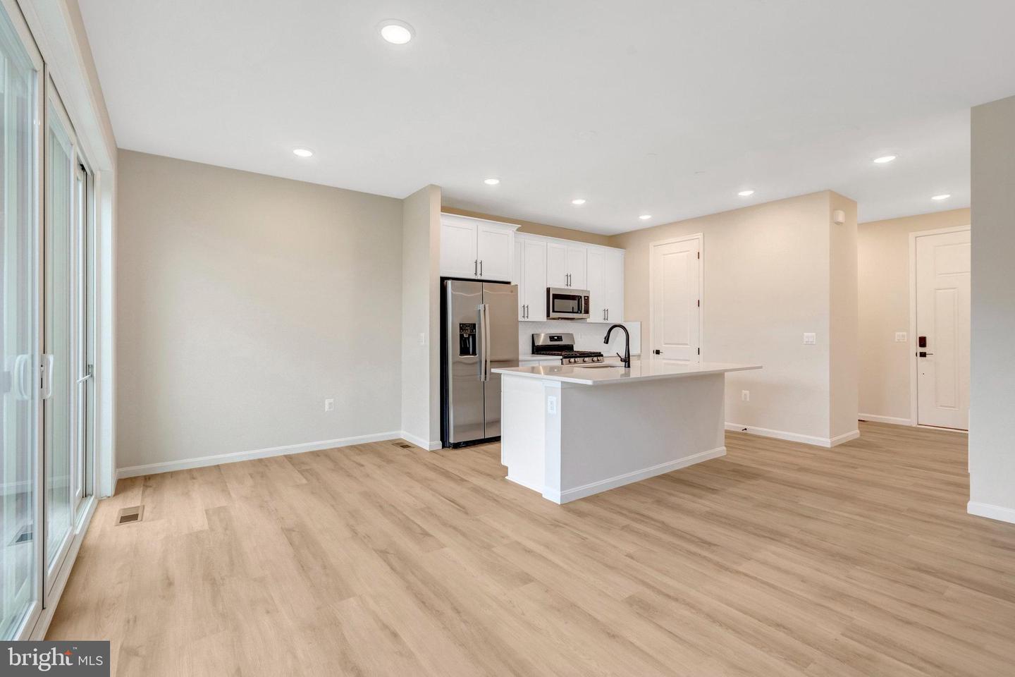 102 MIDSUMMER LN, MIDDLETOWN, Virginia 22645, 3 Bedrooms Bedrooms, ,2 BathroomsBathrooms,Residential,For sale,102 MIDSUMMER LN,VAFV2035270 MLS # VAFV2035270