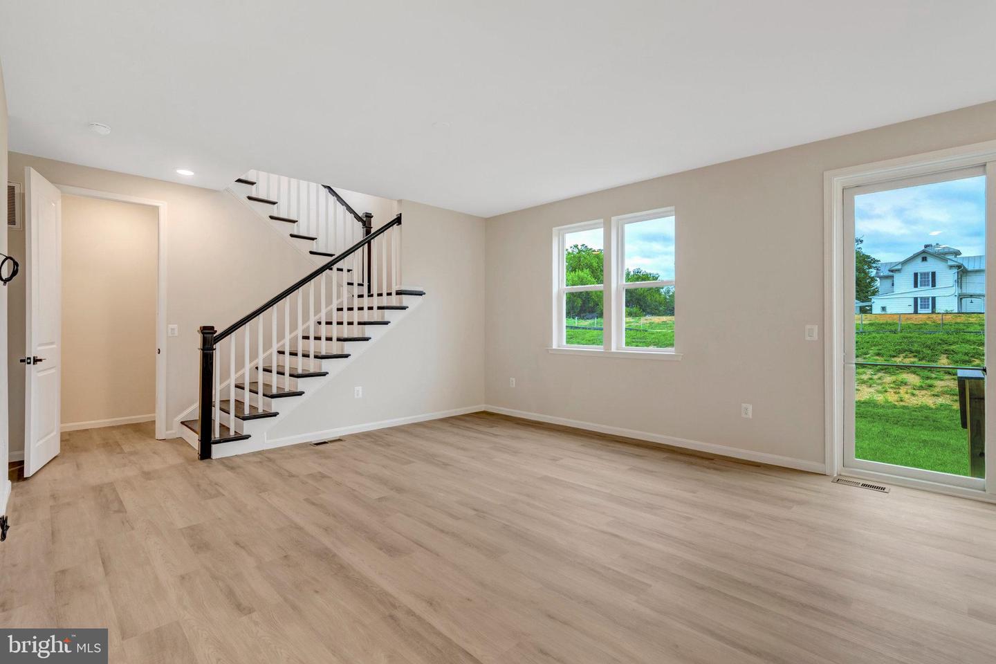 102 MIDSUMMER LN, MIDDLETOWN, Virginia 22645, 3 Bedrooms Bedrooms, ,2 BathroomsBathrooms,Residential,For sale,102 MIDSUMMER LN,VAFV2035270 MLS # VAFV2035270