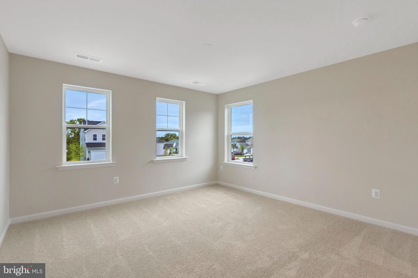 102 MIDSUMMER LN, MIDDLETOWN, Virginia 22645, 3 Bedrooms Bedrooms, ,2 BathroomsBathrooms,Residential,For sale,102 MIDSUMMER LN,VAFV2035270 MLS # VAFV2035270