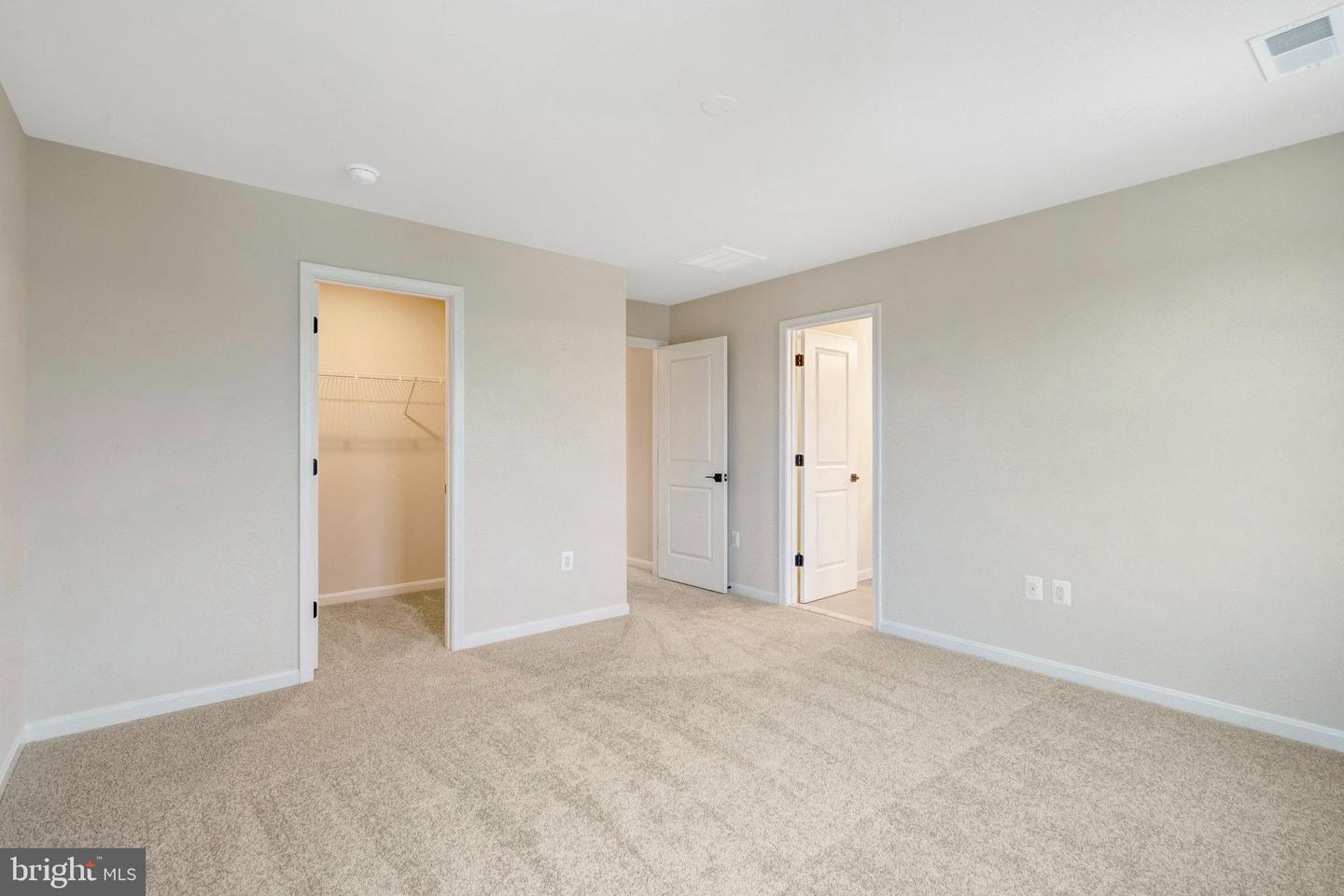 102 MIDSUMMER LN, MIDDLETOWN, Virginia 22645, 3 Bedrooms Bedrooms, ,2 BathroomsBathrooms,Residential,For sale,102 MIDSUMMER LN,VAFV2035270 MLS # VAFV2035270