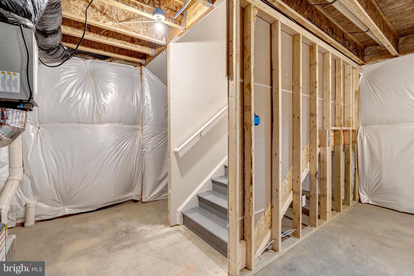 102 MIDSUMMER LN, MIDDLETOWN, Virginia 22645, 3 Bedrooms Bedrooms, ,2 BathroomsBathrooms,Residential,For sale,102 MIDSUMMER LN,VAFV2035270 MLS # VAFV2035270