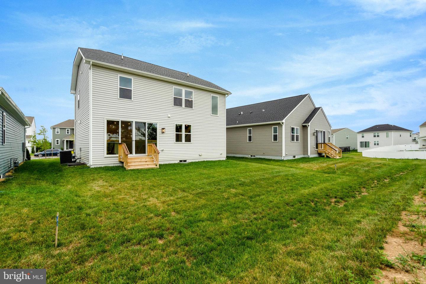 102 MIDSUMMER LN, MIDDLETOWN, Virginia 22645, 3 Bedrooms Bedrooms, ,2 BathroomsBathrooms,Residential,For sale,102 MIDSUMMER LN,VAFV2035270 MLS # VAFV2035270