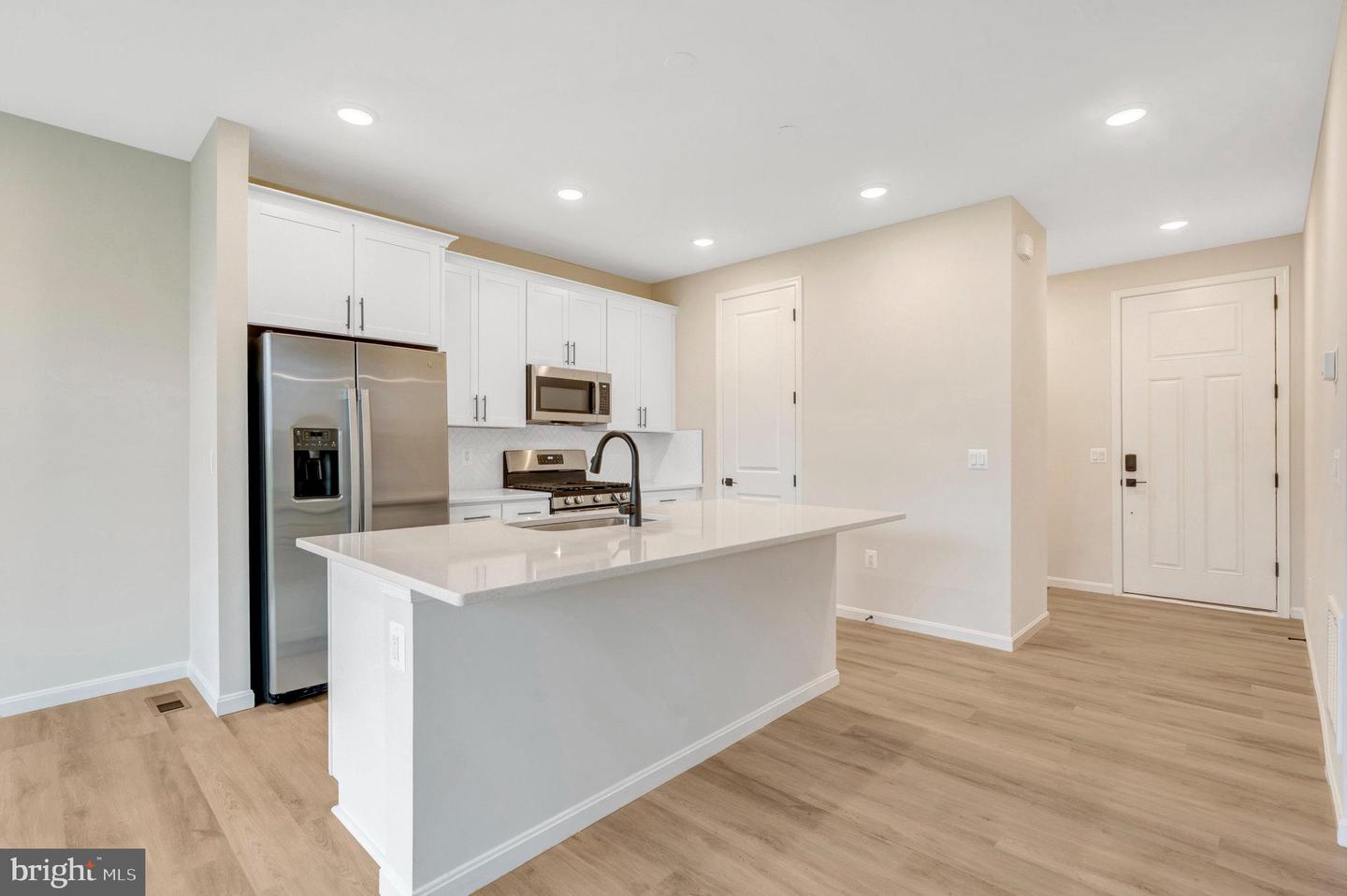 102 MIDSUMMER LN, MIDDLETOWN, Virginia 22645, 3 Bedrooms Bedrooms, ,2 BathroomsBathrooms,Residential,For sale,102 MIDSUMMER LN,VAFV2035270 MLS # VAFV2035270