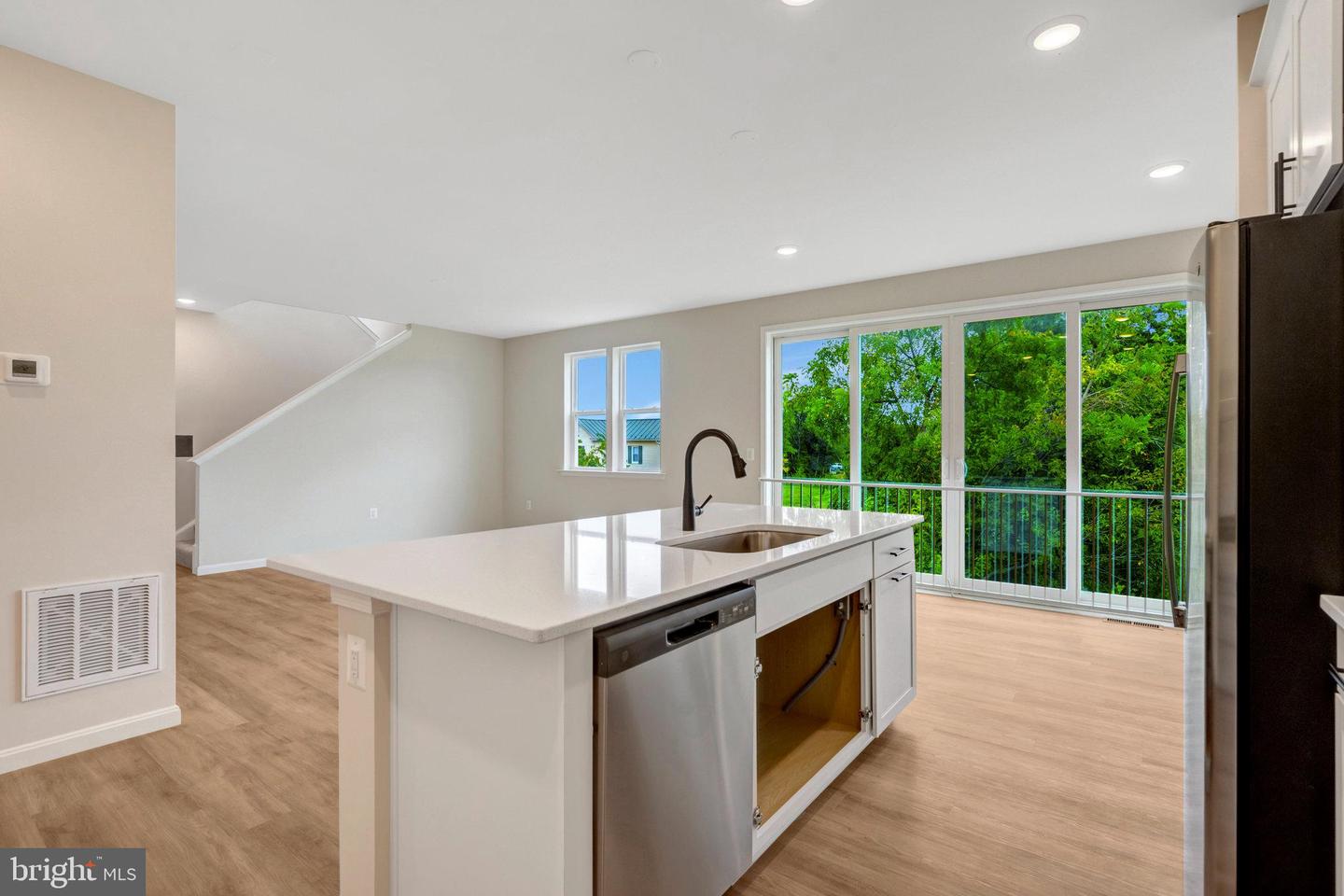 107 MIDSUMMER LN, MIDDLETOWN, Virginia 22645, 3 Bedrooms Bedrooms, ,2 BathroomsBathrooms,Residential,For sale,107 MIDSUMMER LN,VAFV2035274 MLS # VAFV2035274