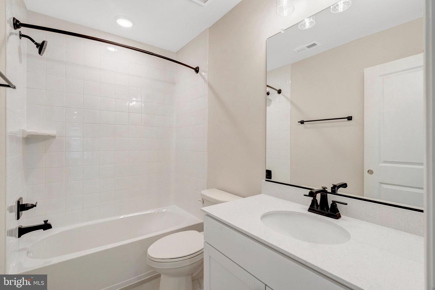 107 MIDSUMMER LN, MIDDLETOWN, Virginia 22645, 3 Bedrooms Bedrooms, ,2 BathroomsBathrooms,Residential,For sale,107 MIDSUMMER LN,VAFV2035274 MLS # VAFV2035274