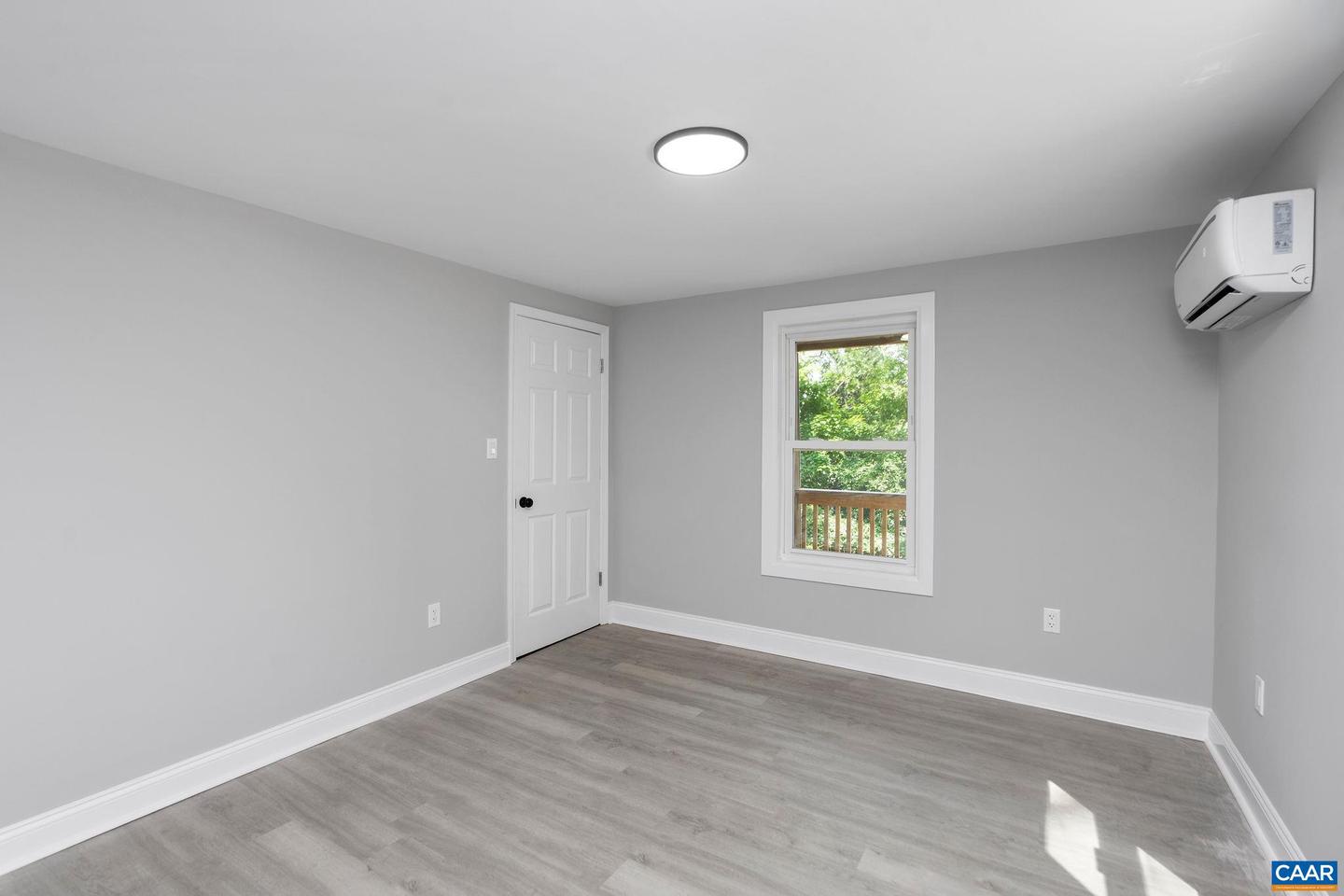 39 OLIVE ST, STAUNTON, Virginia 24401, 3 Bedrooms Bedrooms, ,2 BathroomsBathrooms,Residential,For sale,39 OLIVE ST,666405 MLS # 666405
