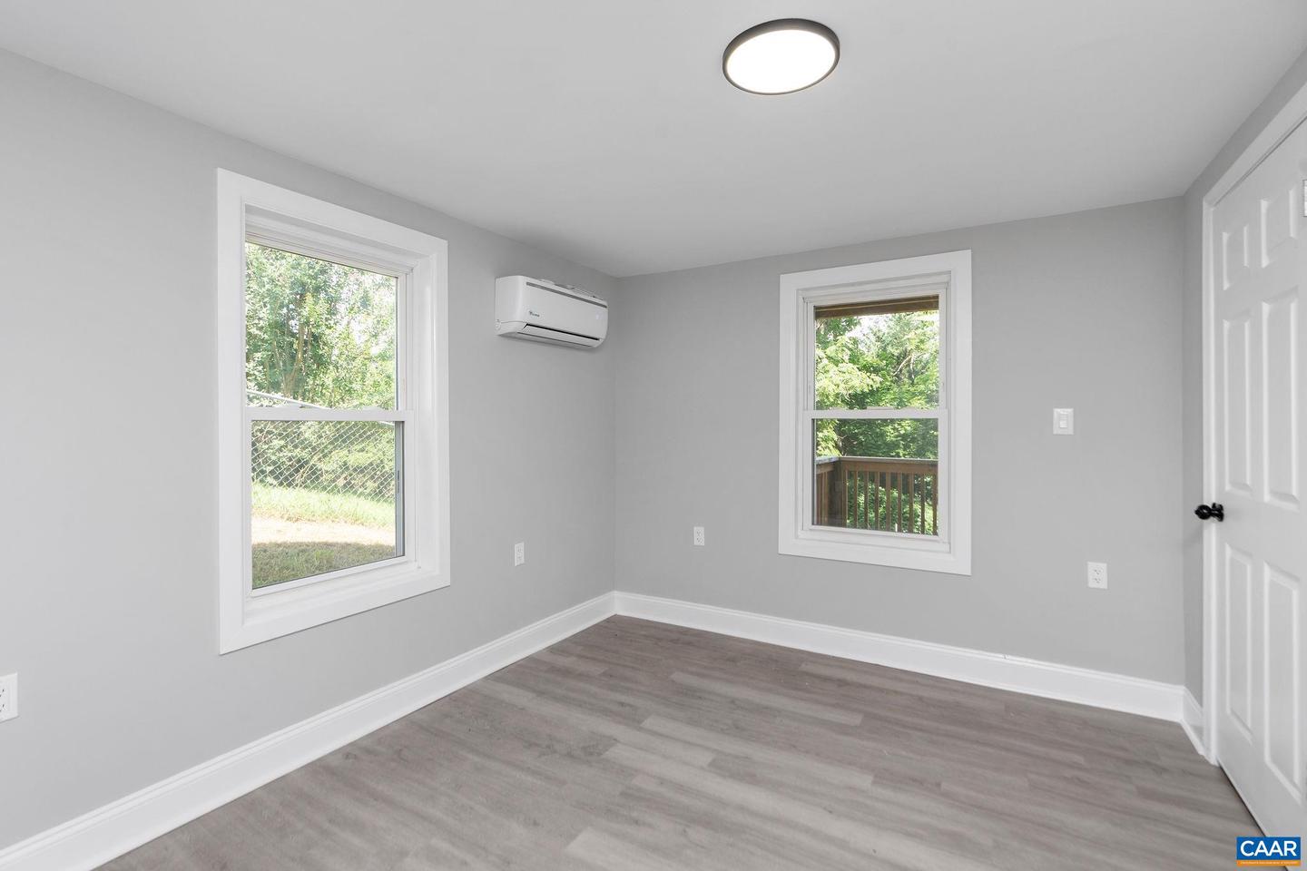 39 OLIVE ST, STAUNTON, Virginia 24401, 3 Bedrooms Bedrooms, ,2 BathroomsBathrooms,Residential,For sale,39 OLIVE ST,666405 MLS # 666405