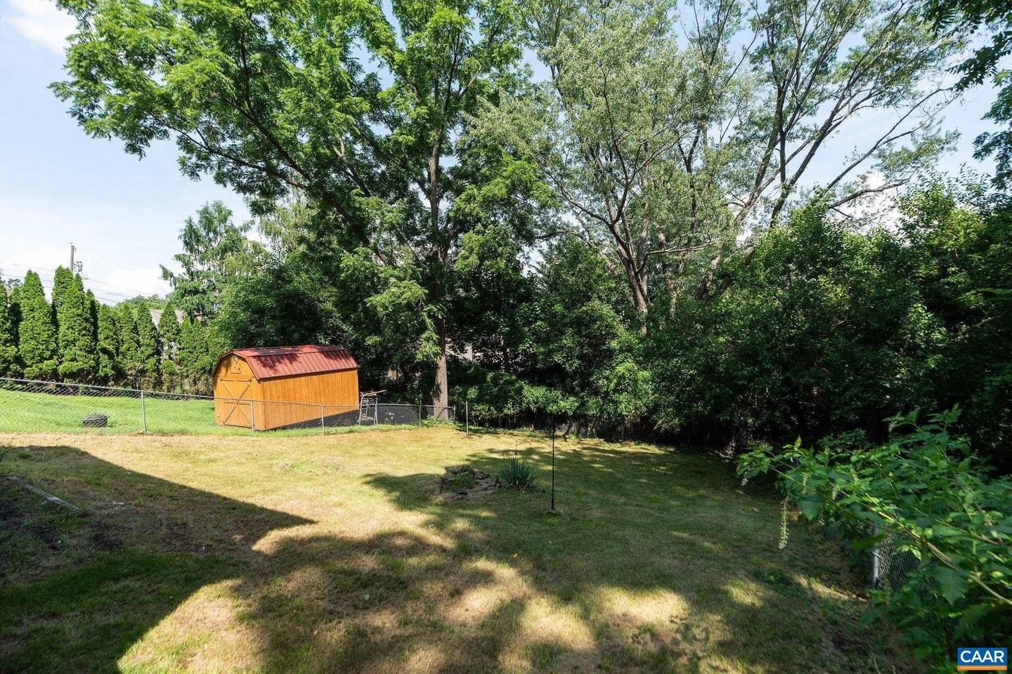 39 OLIVE ST, STAUNTON, Virginia 24401, 3 Bedrooms Bedrooms, ,2 BathroomsBathrooms,Residential,For sale,39 OLIVE ST,666405 MLS # 666405
