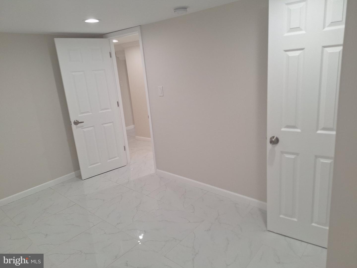 1125 12TH ST NW #B1, WASHINGTON, District Of Columbia 20005, 3 Bedrooms Bedrooms, ,2 BathroomsBathrooms,Residential,For sale,1125 12TH ST NW #B1,DCDC2159988 MLS # DCDC2159988
