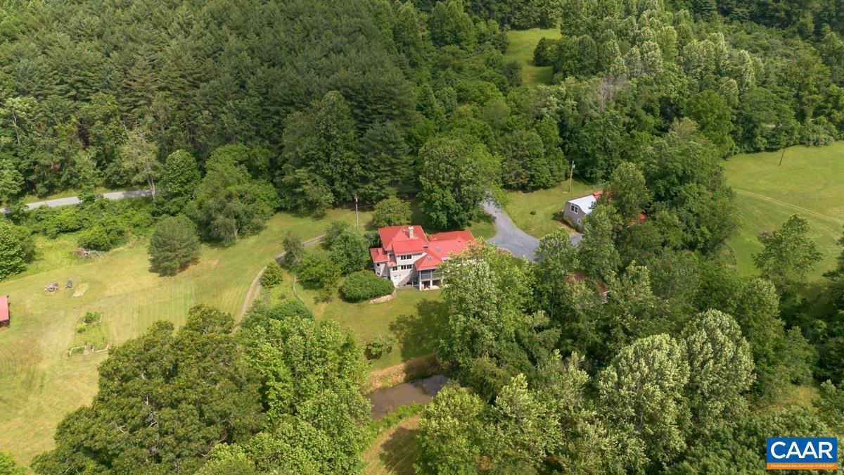 7304 DRY RUN RD, BURNSVILLE, Virginia 24487, ,Farm,For sale,7304 DRY RUN RD,666410 MLS # 666410