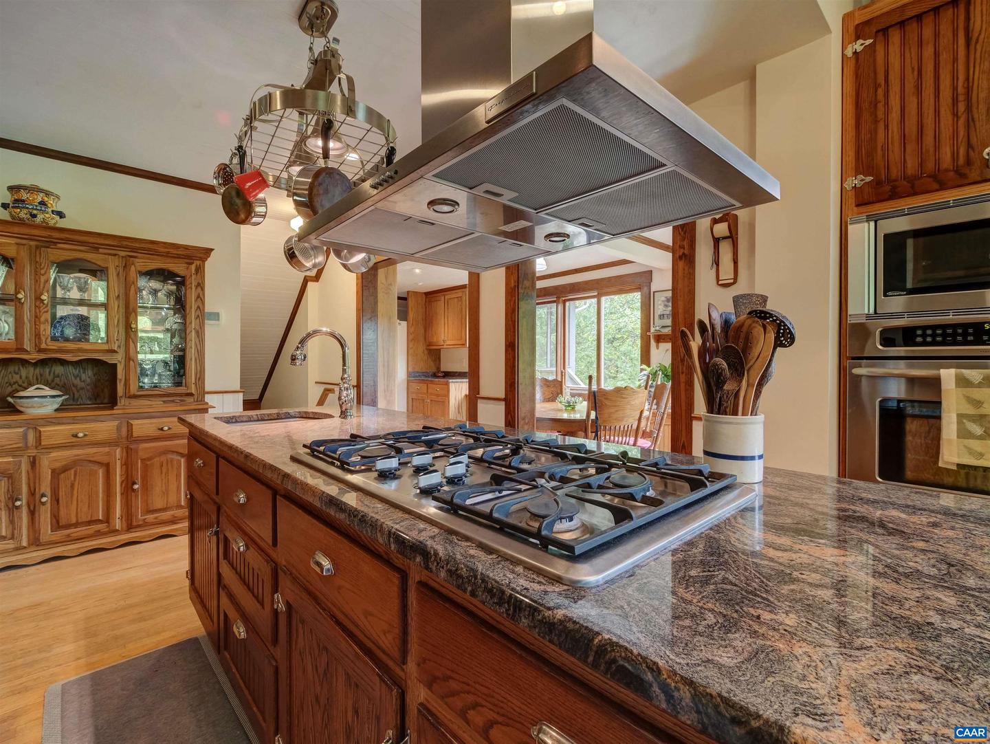 7304 DRY RUN RD, BURNSVILLE, Virginia 24487, ,Farm,For sale,7304 DRY RUN RD,666410 MLS # 666410