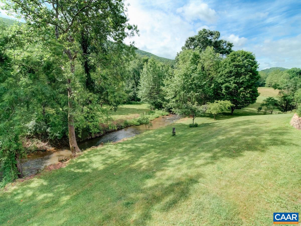 7304 DRY RUN RD, BURNSVILLE, Virginia 24487, ,Farm,For sale,7304 DRY RUN RD,666410 MLS # 666410
