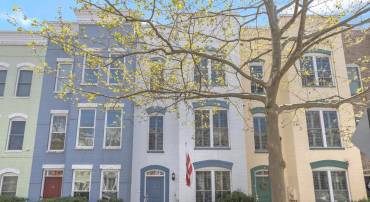 335 I ST SE, WASHINGTON, District Of Columbia 20003, 4 Bedrooms Bedrooms, ,3 BathroomsBathrooms,Residential,For sale,335 I ST SE,DCDC2191182 MLS # DCDC2191182