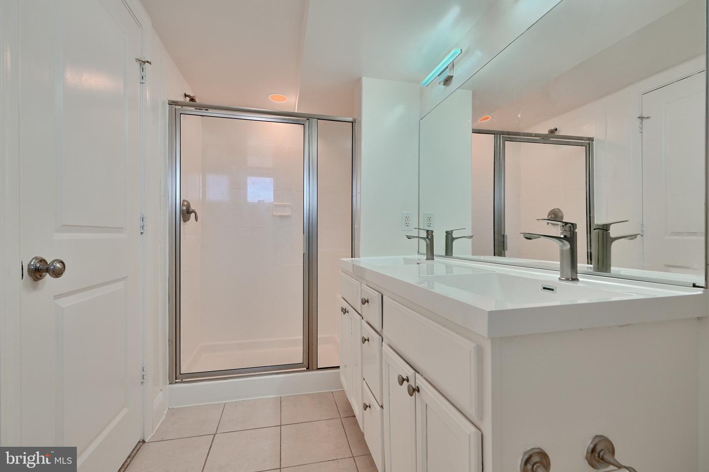 1352 TALBERT CT SE #14A, WASHINGTON, District Of Columbia 20020, 3 Bedrooms Bedrooms, ,2 BathroomsBathrooms,Residential,For sale,1352 TALBERT CT SE #14A,DCDC2191950 MLS # DCDC2191950