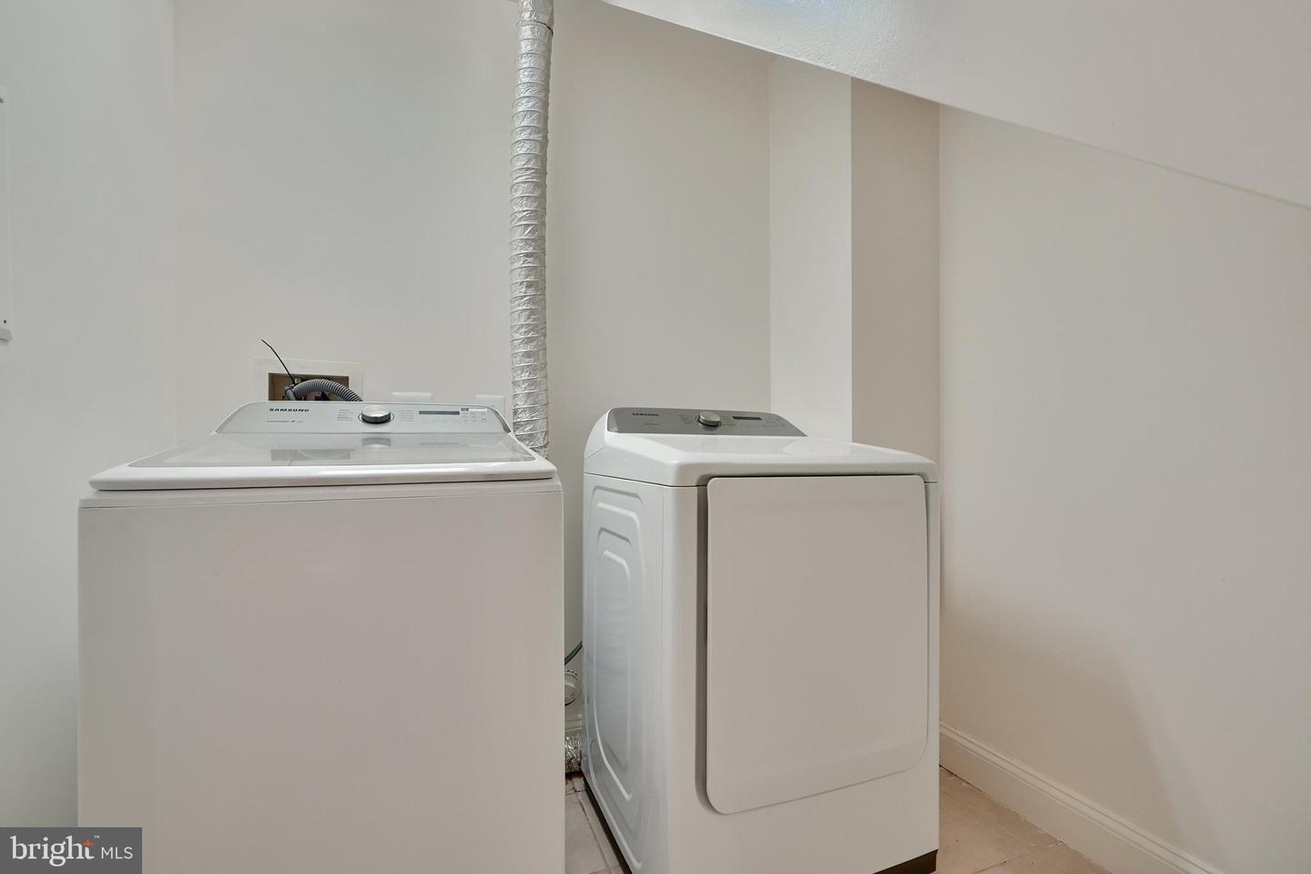 1352 TALBERT CT SE #14A, WASHINGTON, District Of Columbia 20020, 3 Bedrooms Bedrooms, ,2 BathroomsBathrooms,Residential,For sale,1352 TALBERT CT SE #14A,DCDC2191950 MLS # DCDC2191950