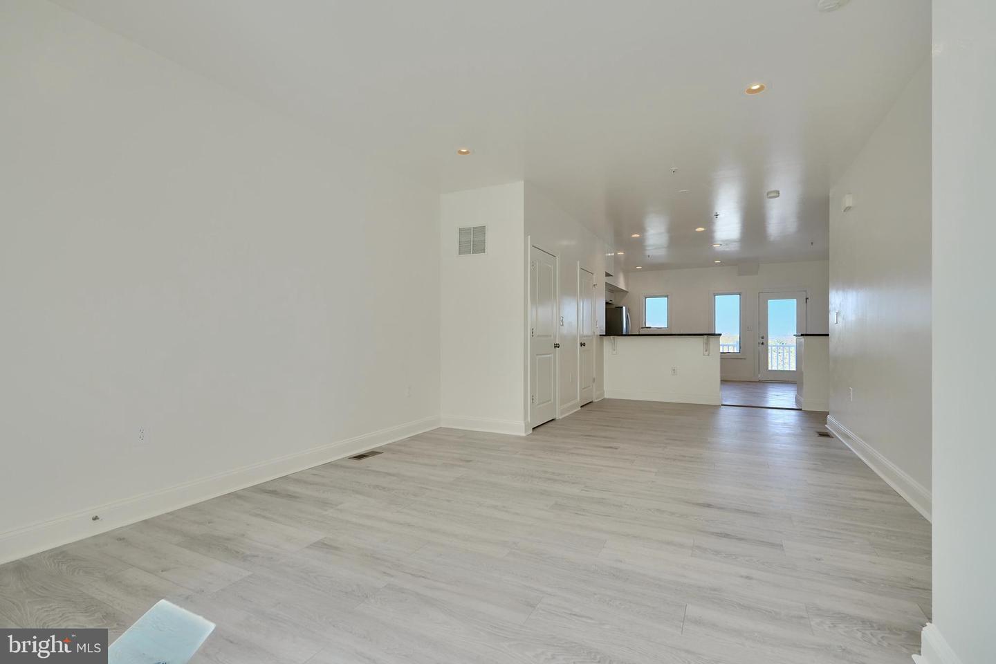 1352 TALBERT CT SE #14A, WASHINGTON, District Of Columbia 20020, 3 Bedrooms Bedrooms, ,2 BathroomsBathrooms,Residential,For sale,1352 TALBERT CT SE #14A,DCDC2191950 MLS # DCDC2191950