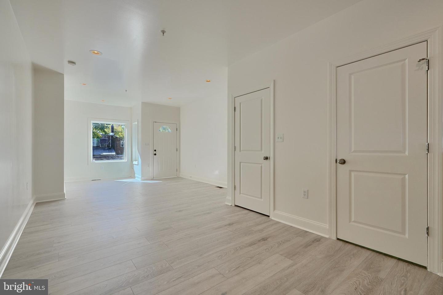 1352 TALBERT CT SE #14A, WASHINGTON, District Of Columbia 20020, 3 Bedrooms Bedrooms, ,2 BathroomsBathrooms,Residential,For sale,1352 TALBERT CT SE #14A,DCDC2191950 MLS # DCDC2191950