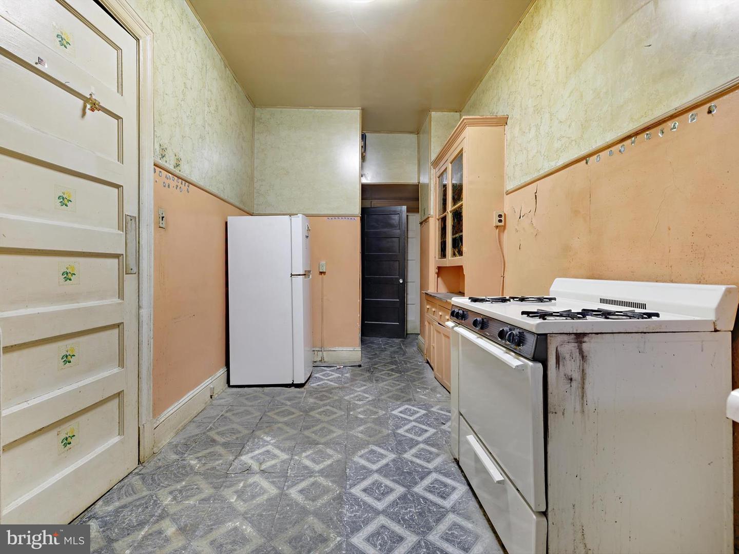 1474 HARVARD ST NW, WASHINGTON, District Of Columbia 20009, 4 Bedrooms Bedrooms, ,2 BathroomsBathrooms,Residential,For sale,1474 HARVARD ST NW,DCDC2192764 MLS # DCDC2192764