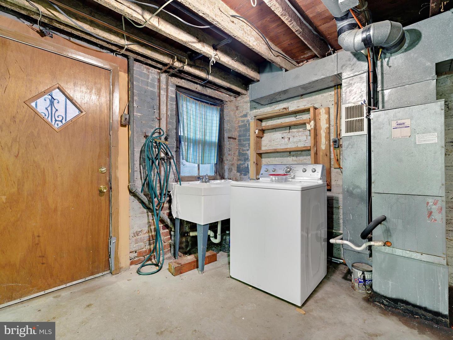 1474 HARVARD ST NW, WASHINGTON, District Of Columbia 20009, 4 Bedrooms Bedrooms, ,2 BathroomsBathrooms,Residential,For sale,1474 HARVARD ST NW,DCDC2192764 MLS # DCDC2192764